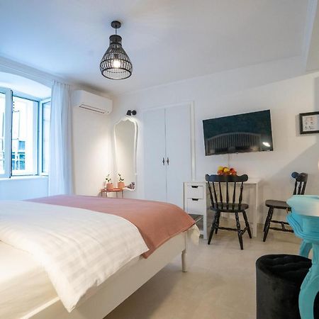 Vincent Studio Apartment Rijeka Luaran gambar